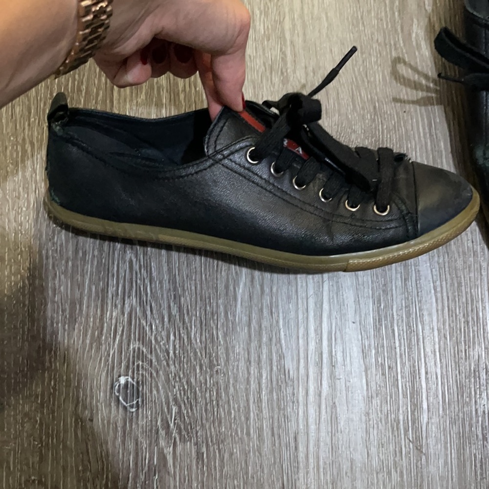 Women Prada converse sneaker - Picture 2 of 5
